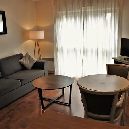 Résidence Carouge 3* Brétigny-sur-Orge