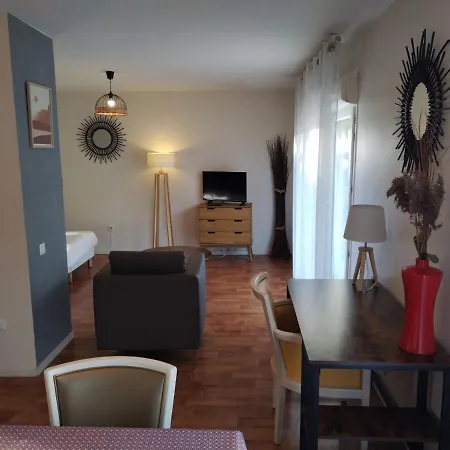 Résidence Carouge 3*