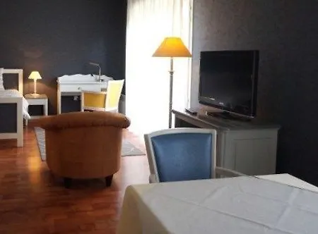 Carouge 아파트호텔 Brétigny-sur-Orge